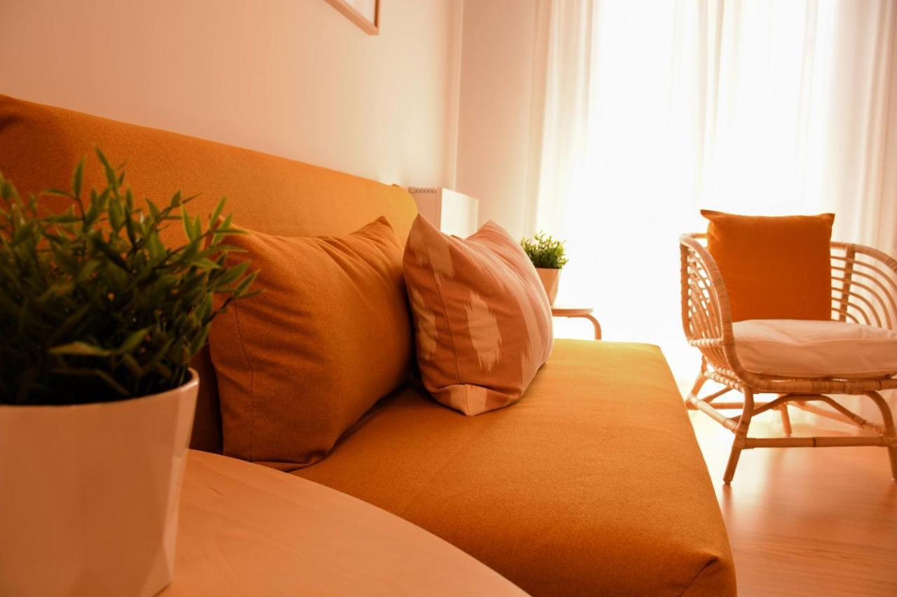 Arco Da Vella Apartamentos บียานูเอบา เด อาโรซา ภายนอก รูปภาพ